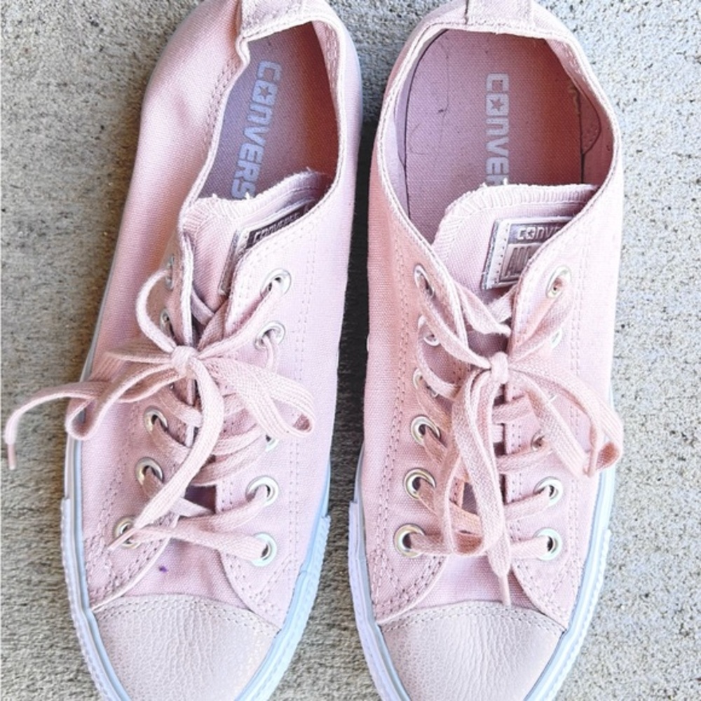 Converse all stars women’s low top light pink sneakers with shimmer toe size 8 - Picture 10 of 13